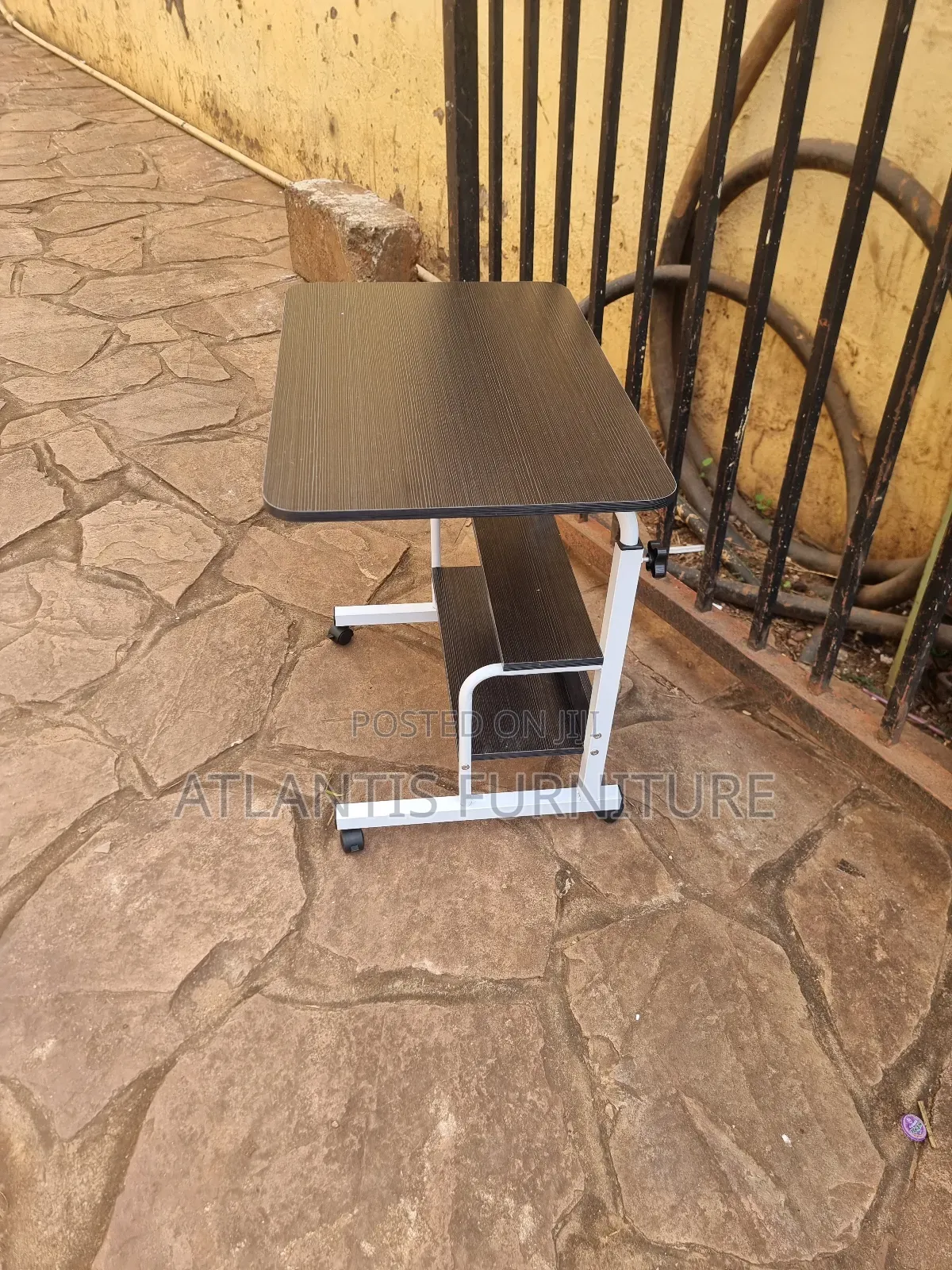 Children's Small Reading Table