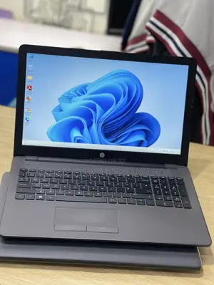New Laptop HP 250 G6 8GB Intel Core I7 HDD 500GB