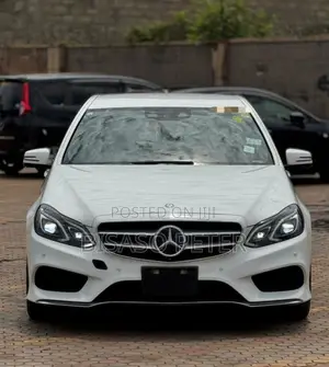 Mercedes-Benz E300 2015 White