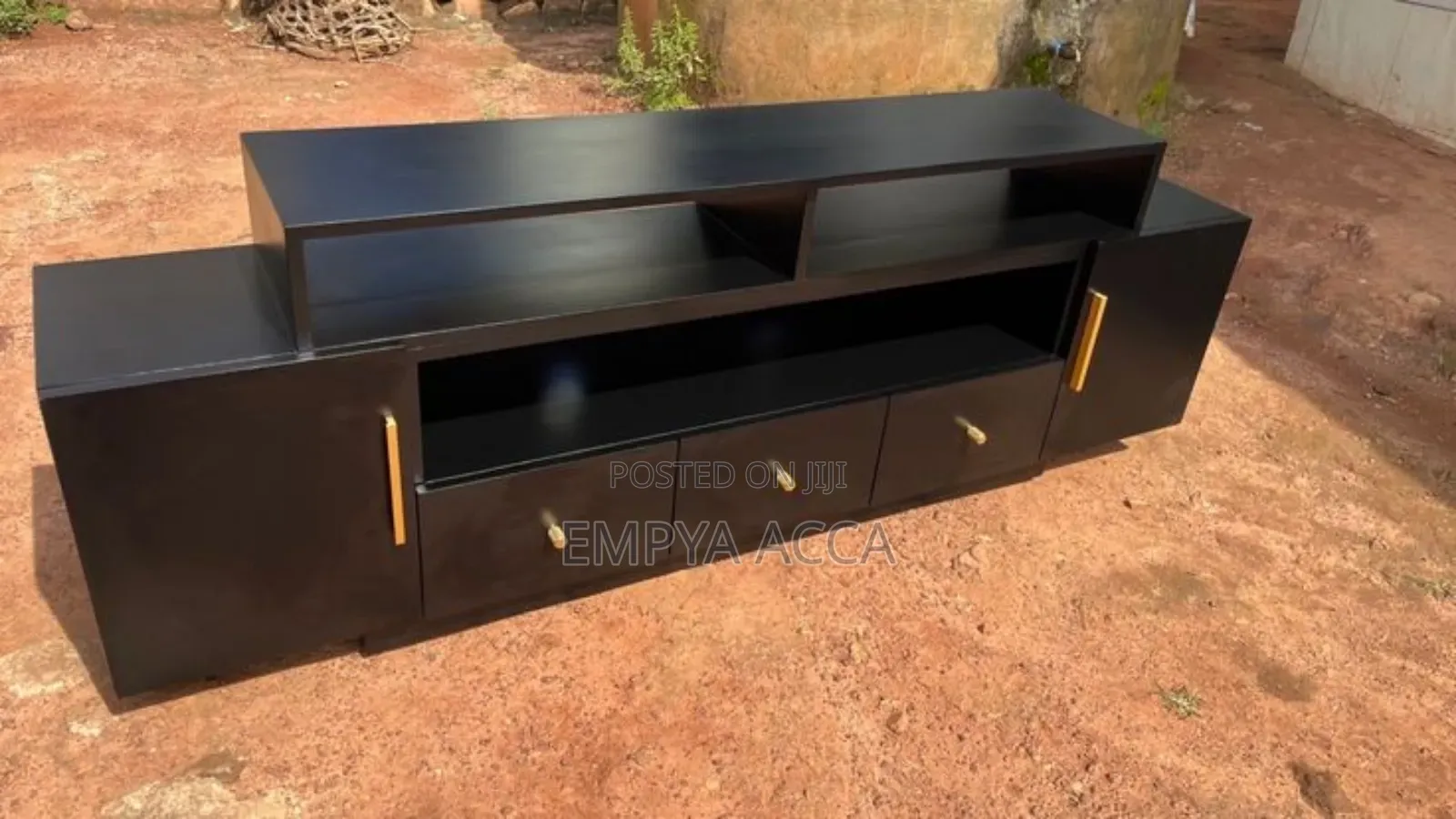 Real Bk TV Stand