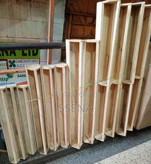 Wooden Poultry Feeders