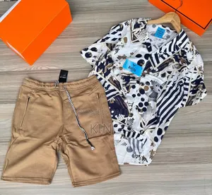 Sleek Vintage Set. Shirt/Short