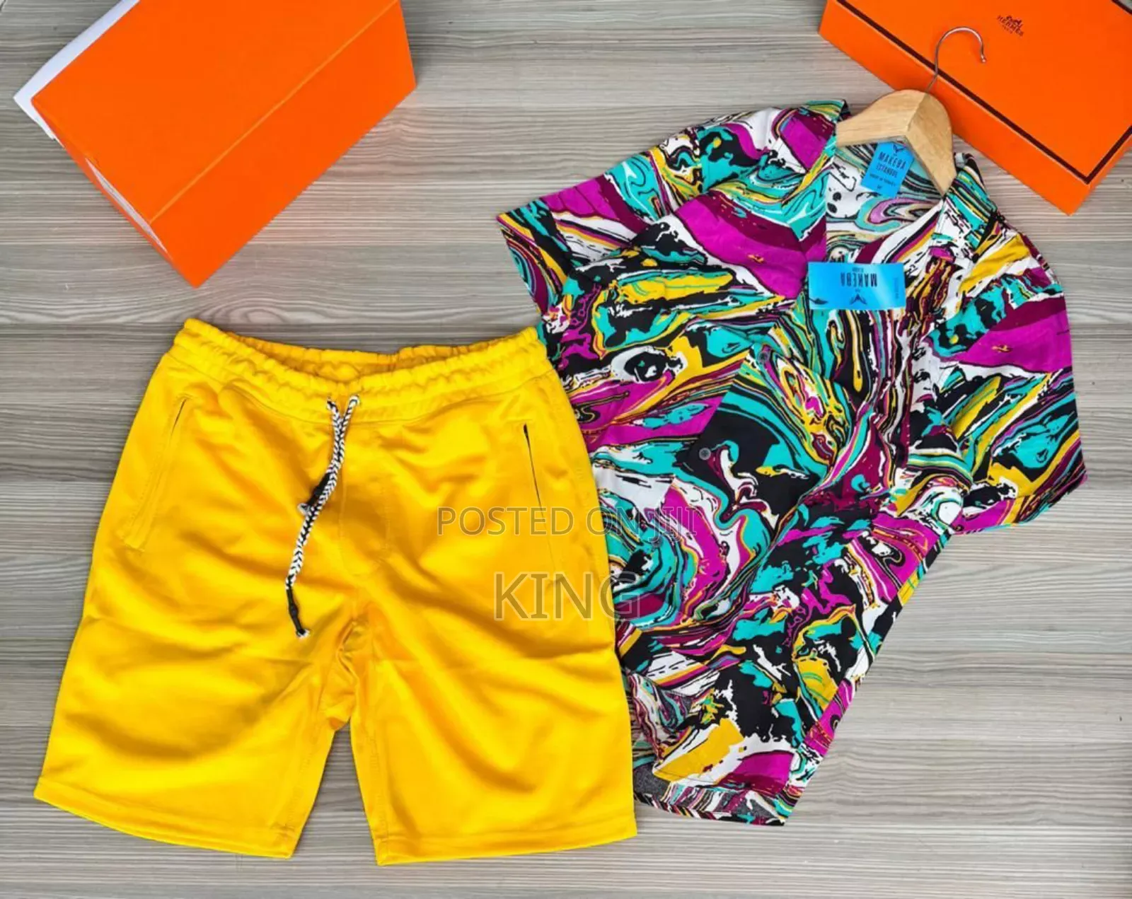 Welcoming Vintage Set. Shirt/Short
