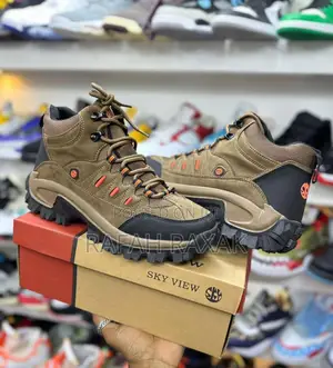 New Brown Sky View Casual Boots