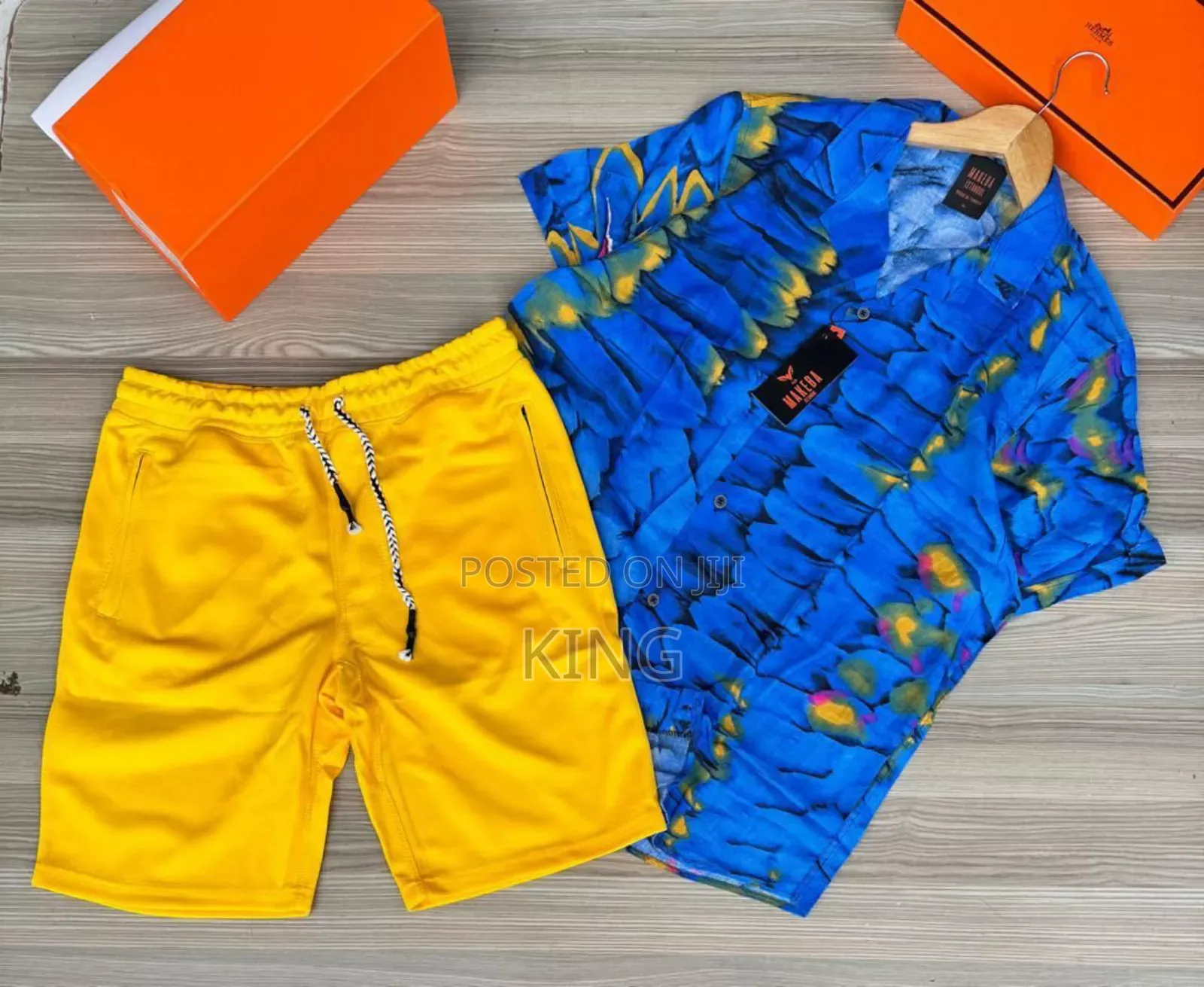 Groovy Vintage Set. Shirt/Short