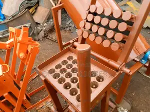 Briquette Machin/ Charcoal Making Machine