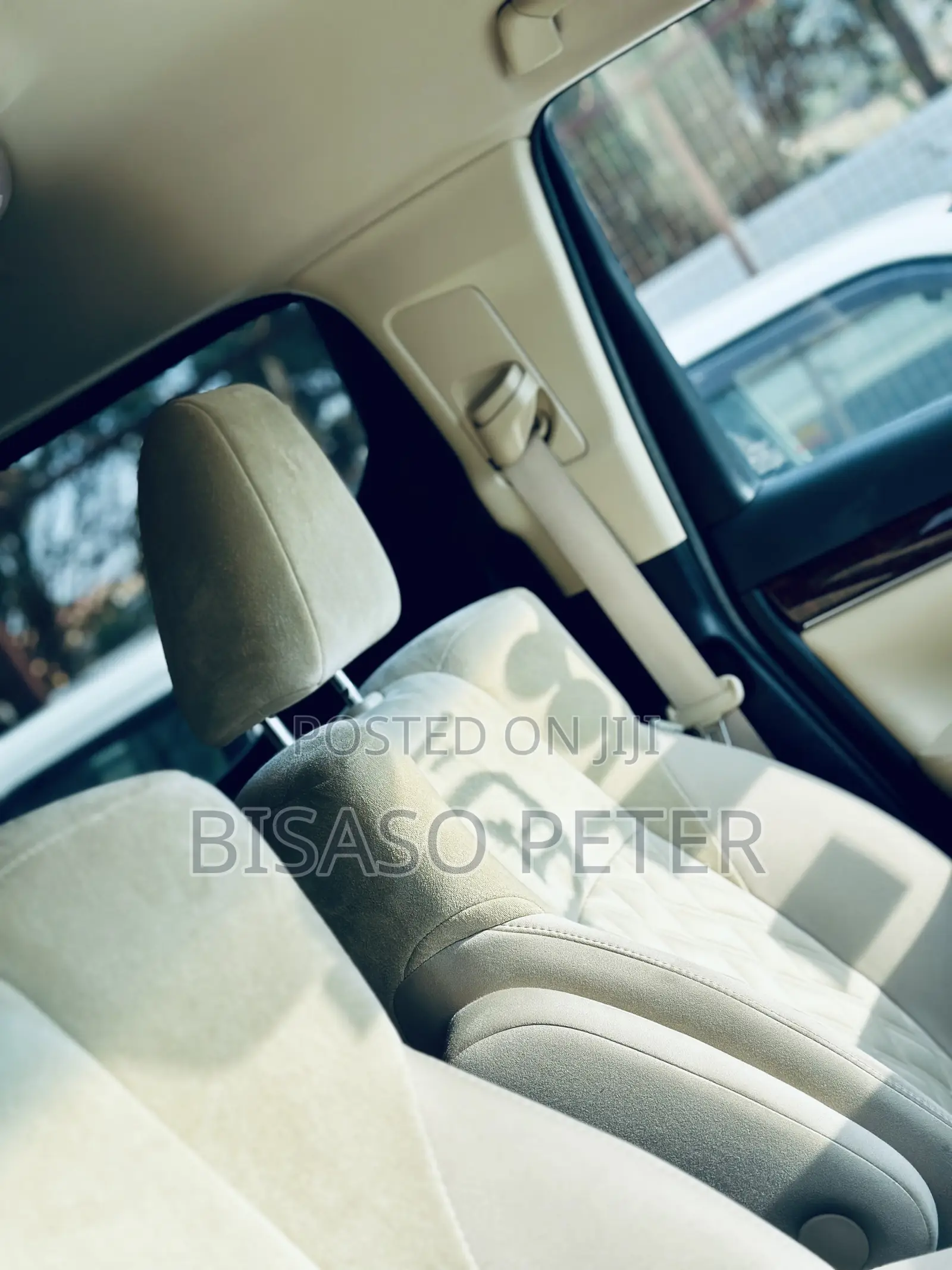 Toyota Alphard 2.5 Petrol FWD 2019 White