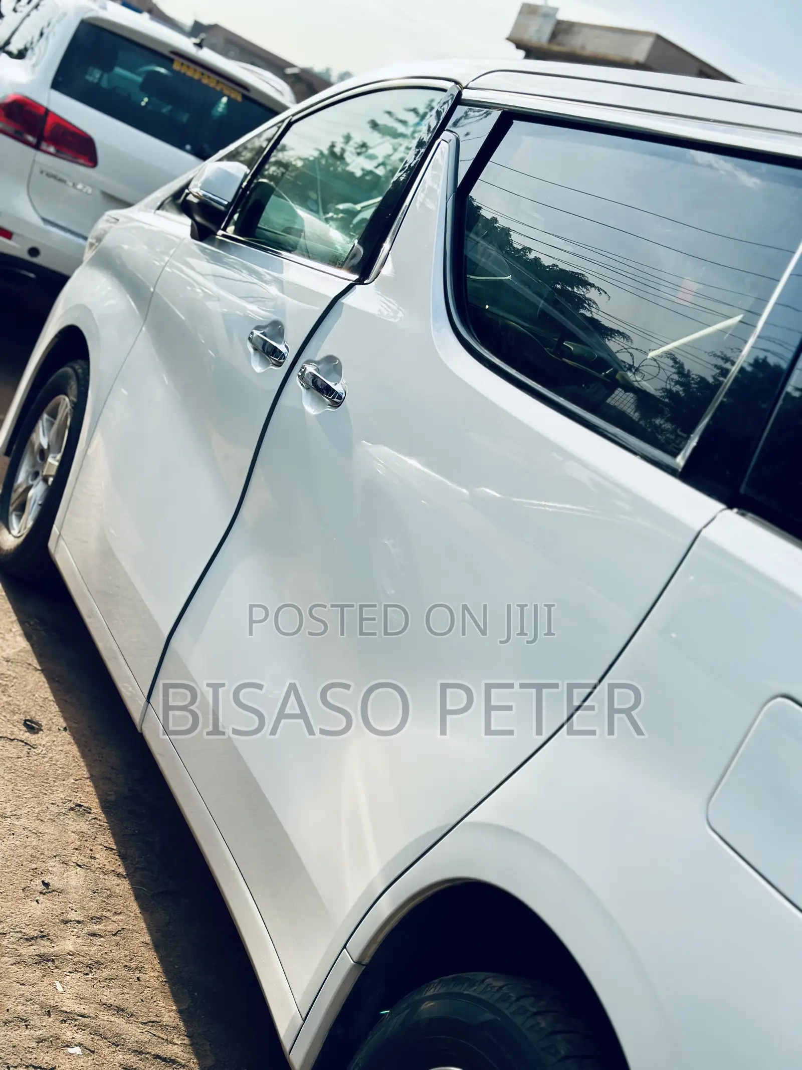 Toyota Alphard 2.5 Petrol FWD 2019 White