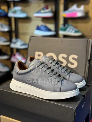 New Boss Classic Leather Sneakers in Stock