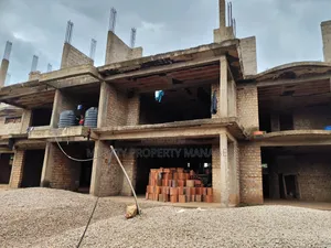 8bdrm Apartment in Kasagati, Central Division for sale