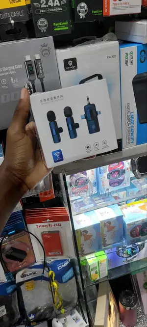 3in1 Wireless Mini Lavalier Microphone