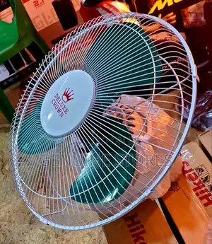 Ceiling Fan / Deluxe Crown
