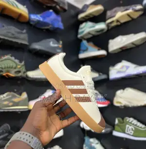 Adidas V1 Court Cream Brown Gum Sneaker