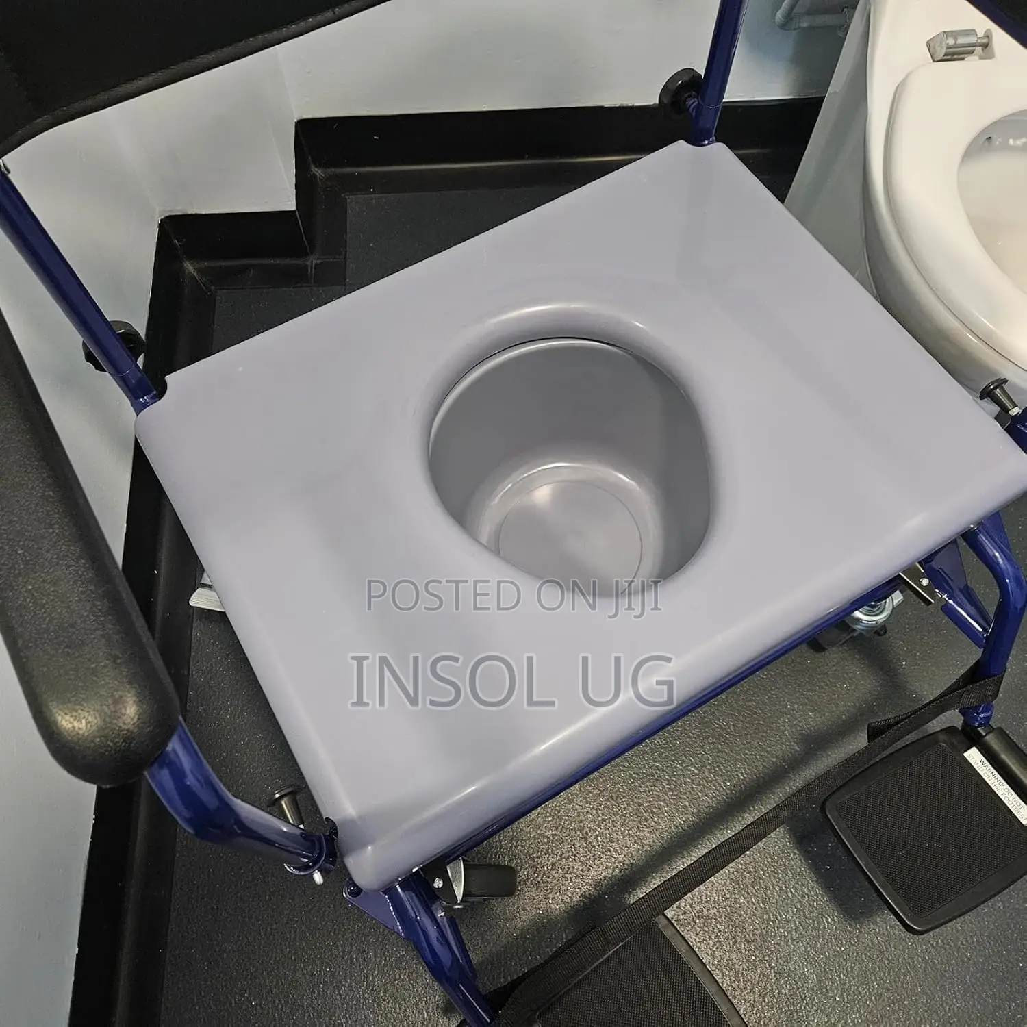 Heavy Duty Commode/ Toilet Chair (Extra Wide)