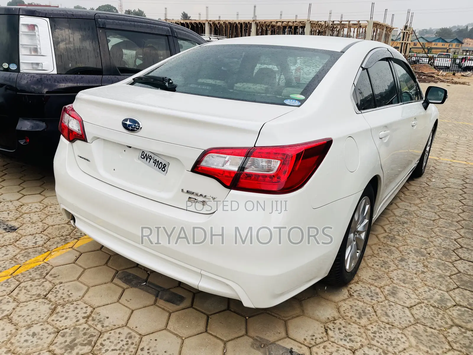 Subaru Legacy 2.5i AWD 2016 White