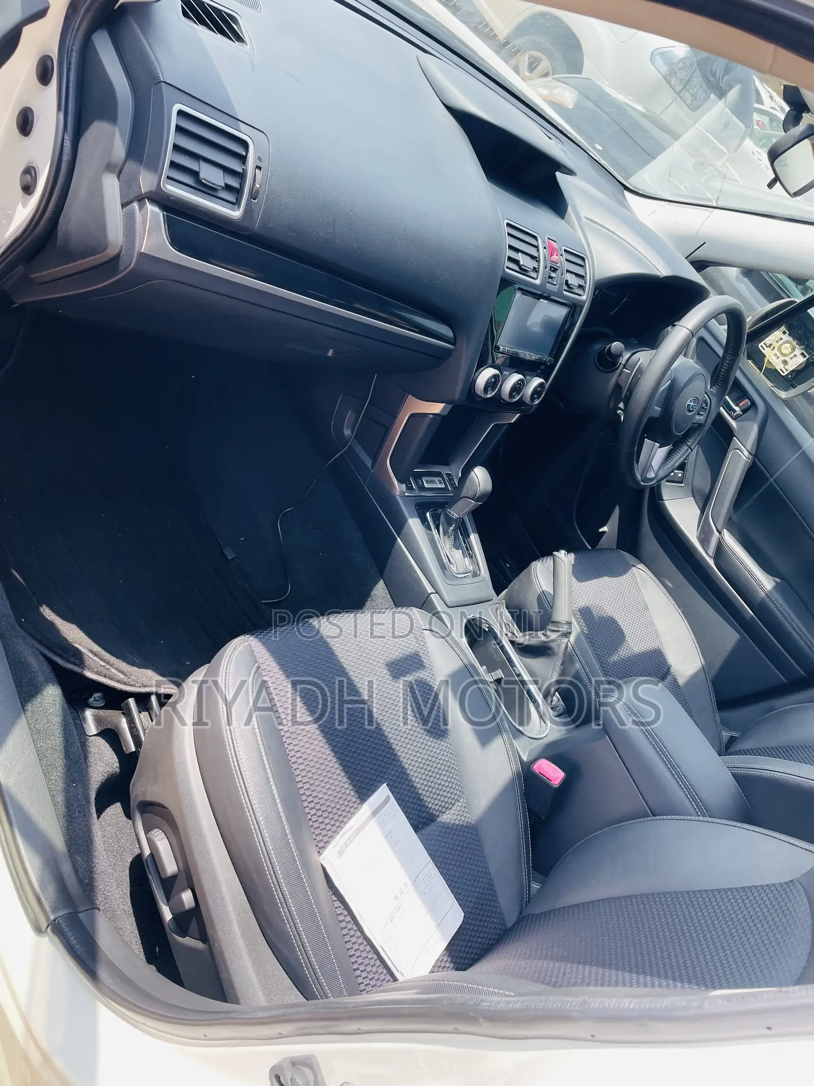 Subaru Forester 2017 White