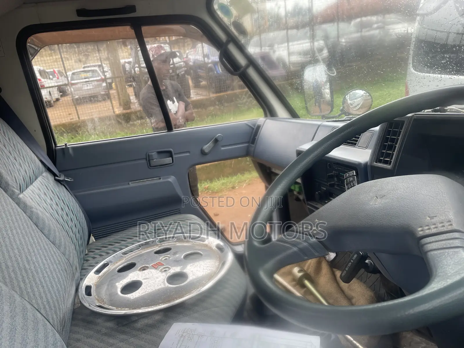 Isuzu Tipper
