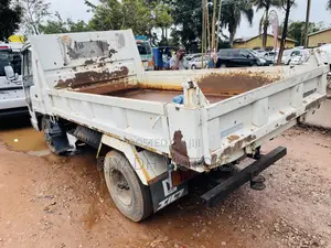 Isuzu Tipper