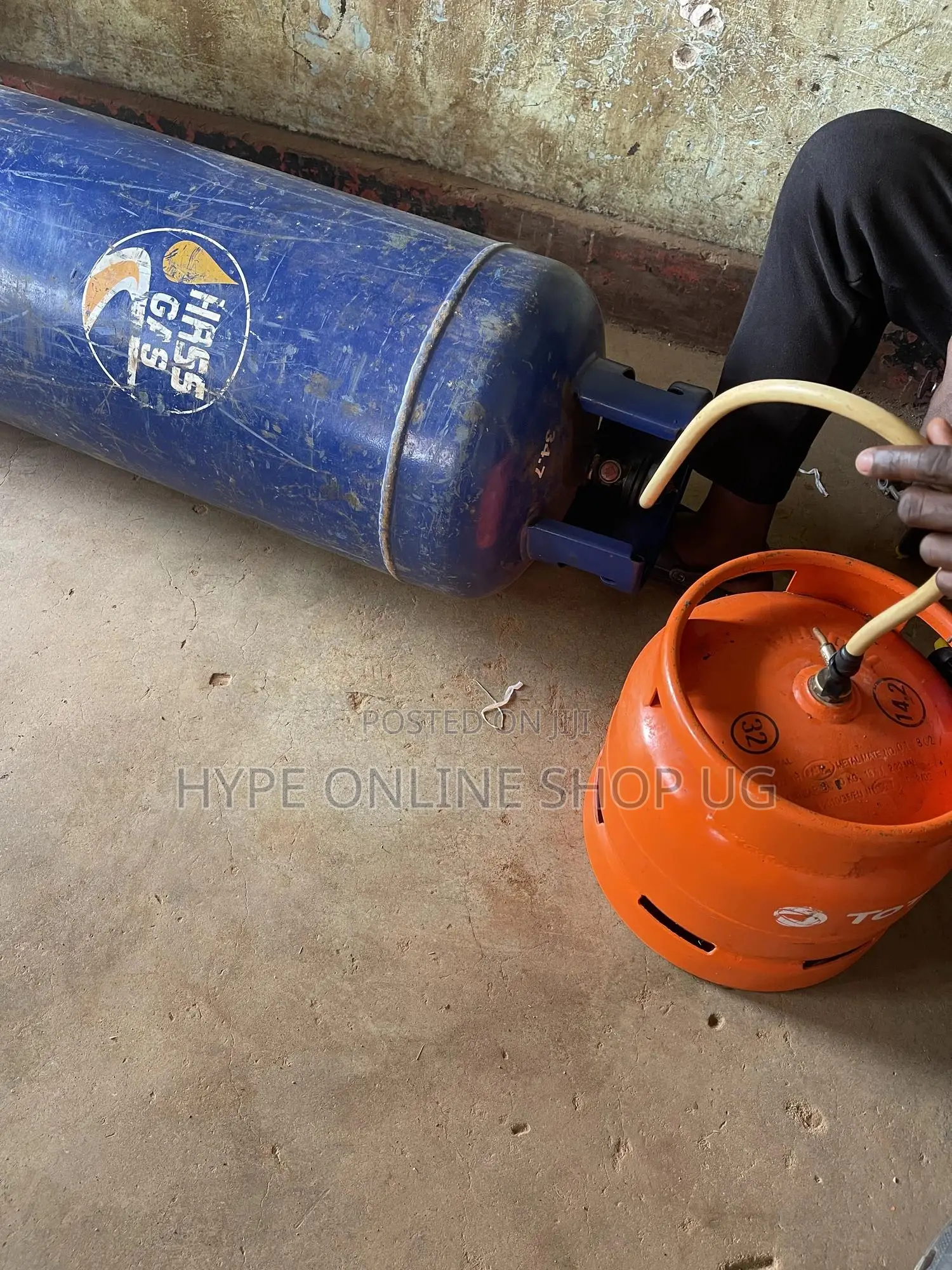 Gas Refilling Center Ug