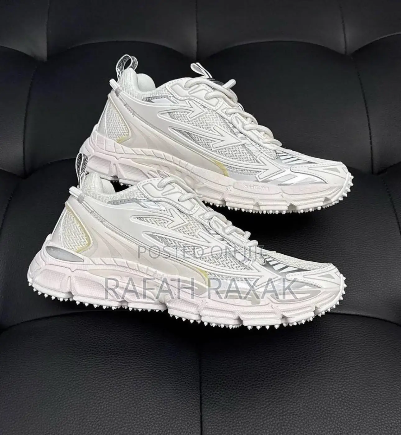 Original Off-White Be Right Backs “New York” Sneakers