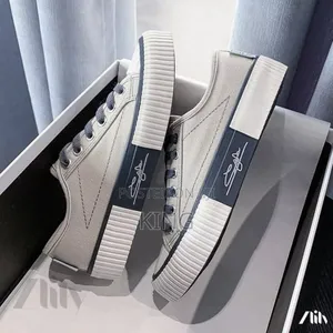 Cleared Ultimate Sneakers. Ladies