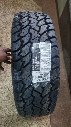 265/70r15 6pr Onyx Tyres