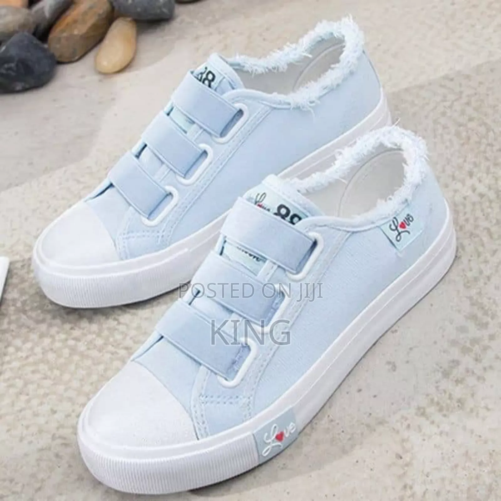 Final Ultimate Sneakers. Ladies
