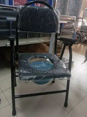 Commode Chair 2