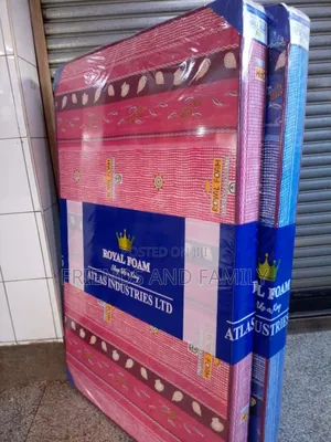 Sealed Royal Foam 6*5*6. Inches