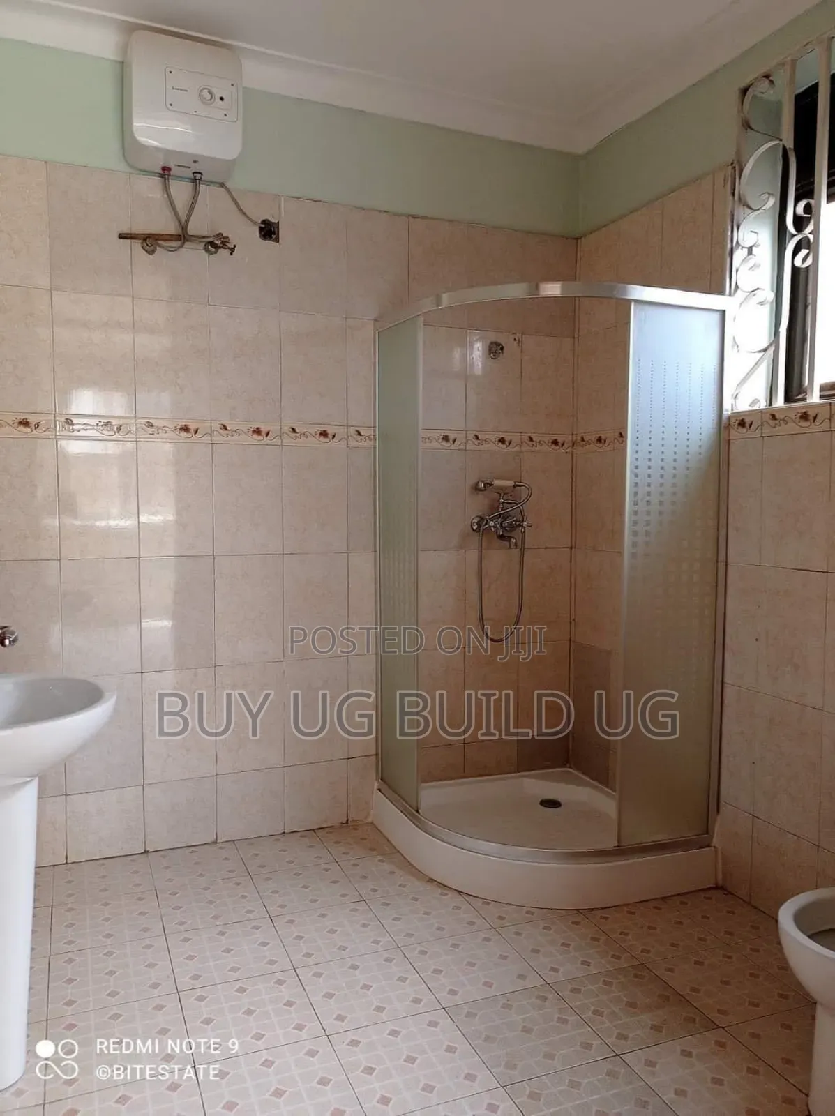 5bdrm Duplex in Nalya, Central Division for rent