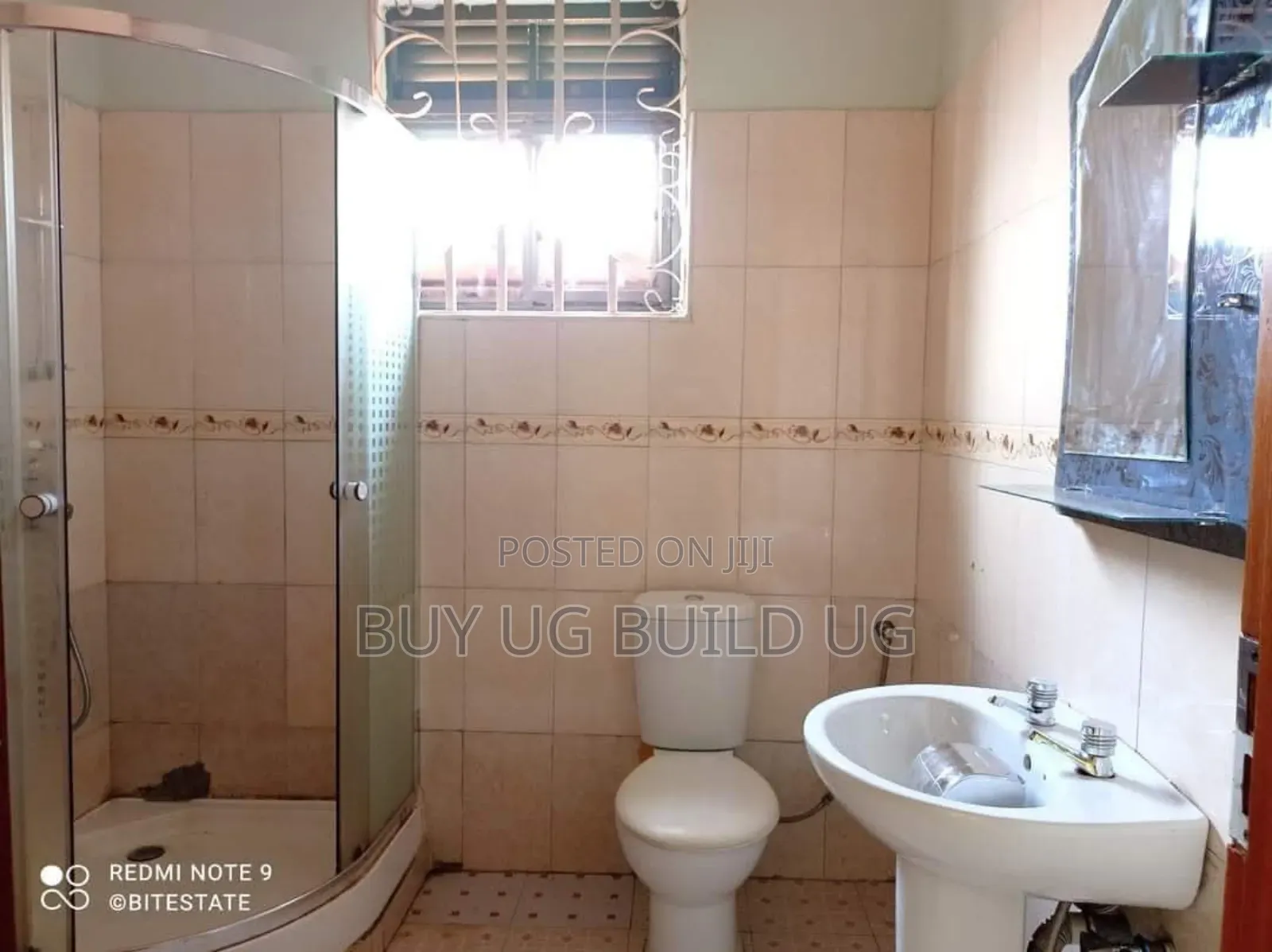5bdrm Duplex in Nalya, Central Division for rent