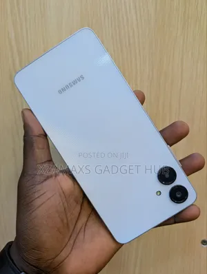 Samsung Galaxy A06 64 GB White