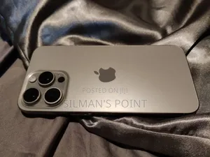 Apple iPhone 15 Pro Max 256 GB Gold