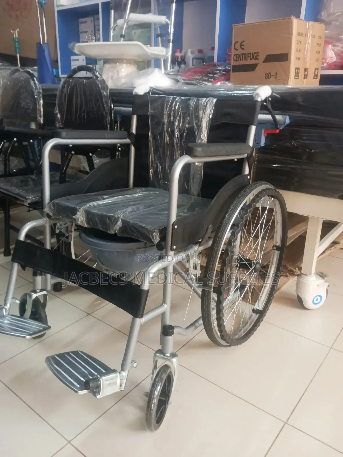 Commode Wheelchair 2