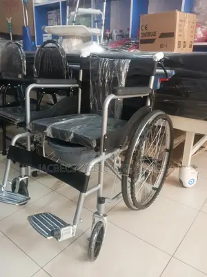 Commode Wheelchair 2