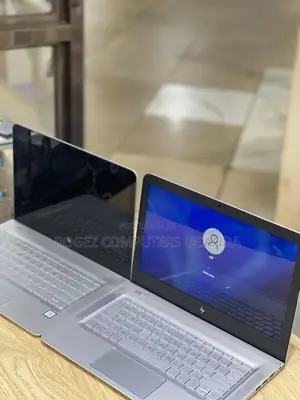 New Laptop HP Envy Spectre XT 13 8GB Intel Core I7 SSD 256GB