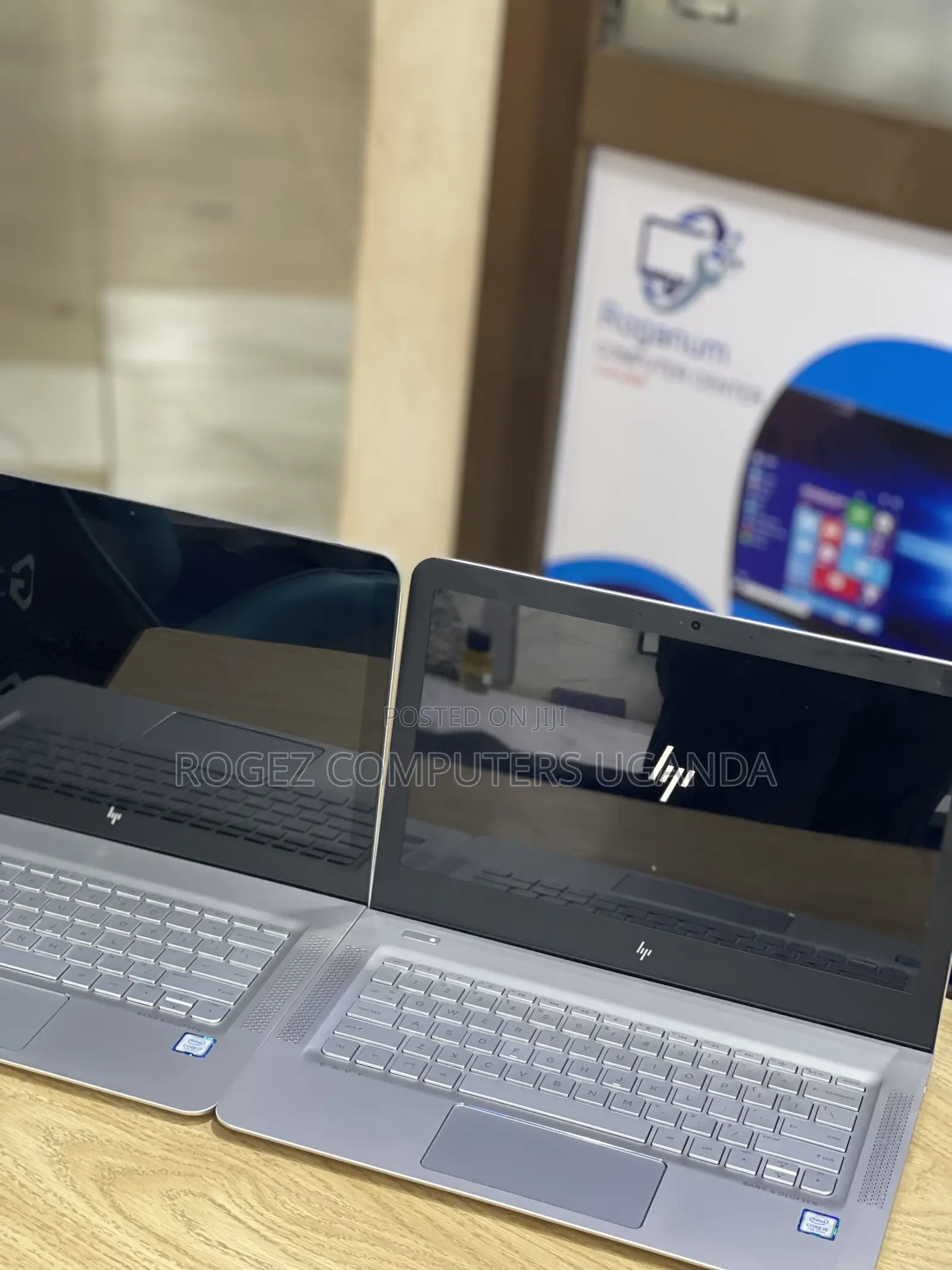 New Laptop HP Envy Spectre XT 13 8GB Intel Core I7 SSD 256GB