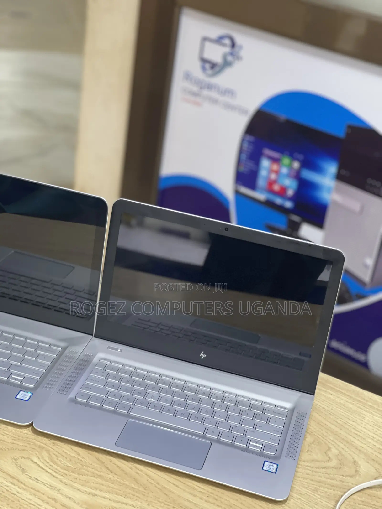 New Laptop HP Envy Spectre XT 13 8GB Intel Core I7 SSD 256GB