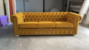 Chesterfield Yellow