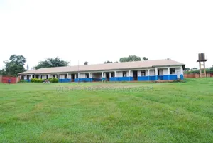 5acre With a Secondary School in Masindi