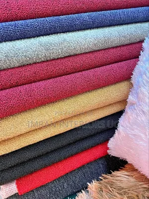 Cut Cut Office Woolen Carpets in All Colors.