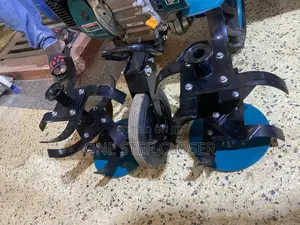 Walking Tractor/ Tiller /Plouing Machine/Diging Tractor