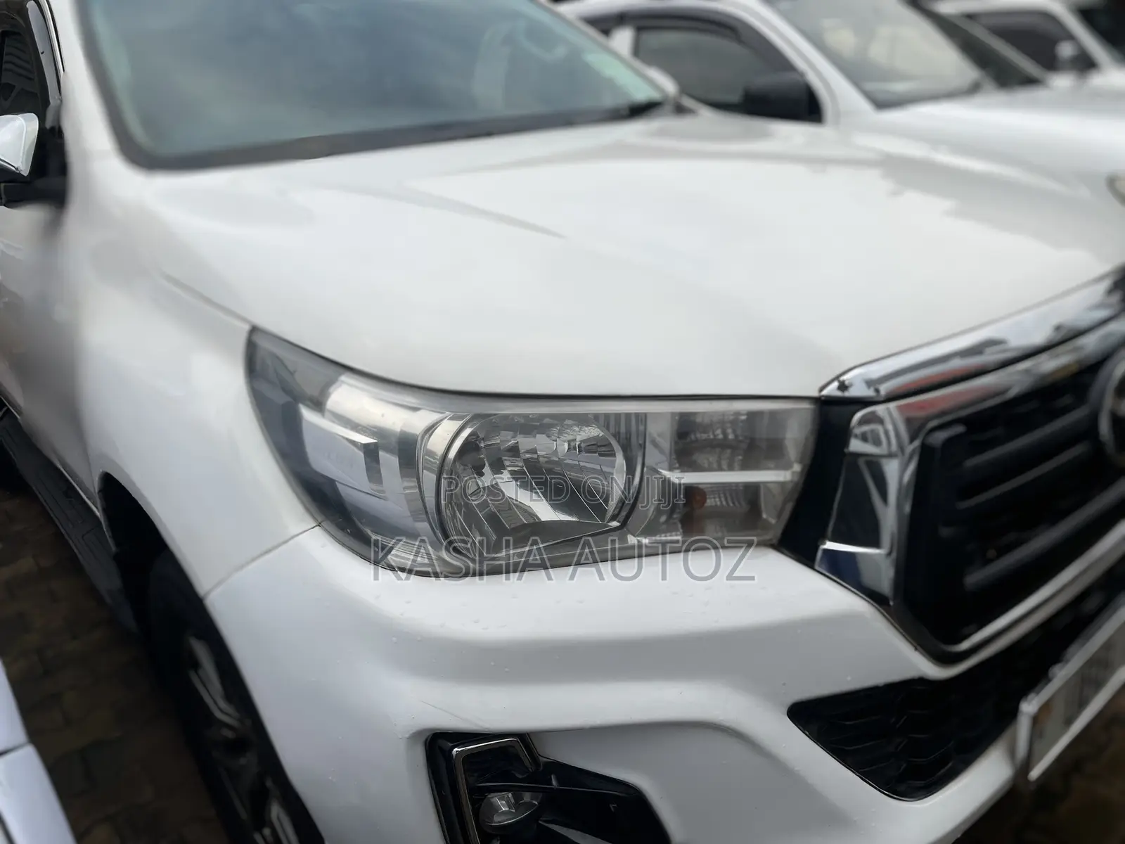 Toyota Hilux 2017 White