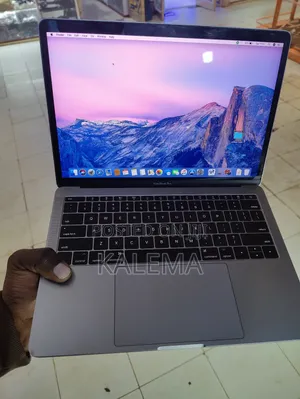 Laptop Apple MacBook 2015 8GB Intel Core i5 SSD 128GB