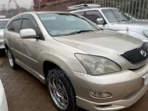 Toyota Harrier 2007 Gold