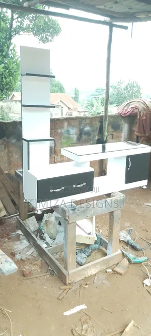 Tv-Stand -White/Black