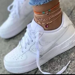 Air Force 1 Low OG Triple White