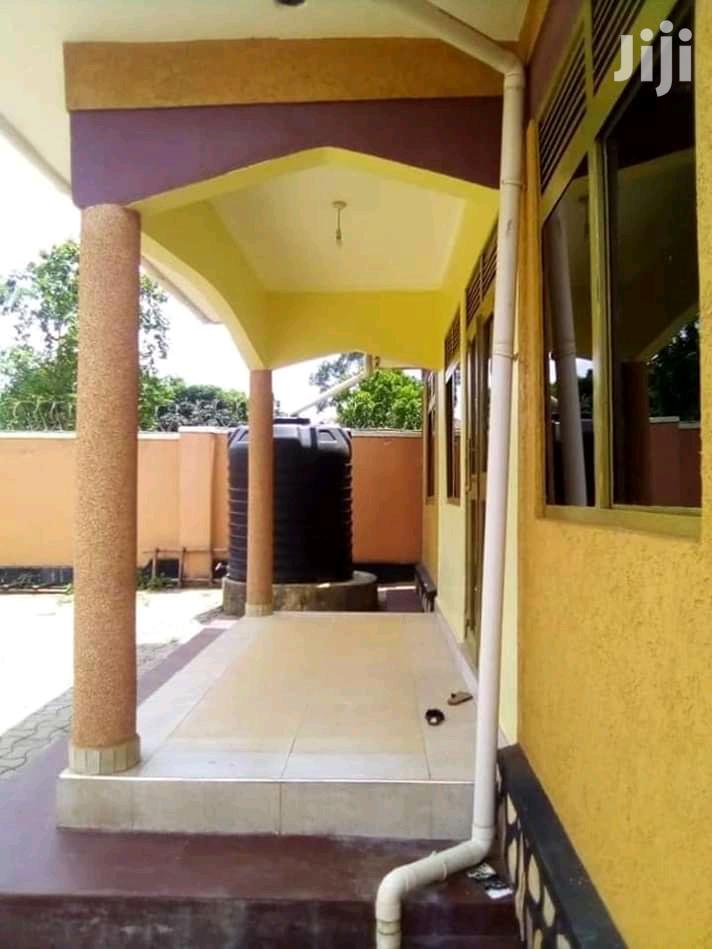 House Painting in Kampala Building & Trades Services, Kabwama Dennis