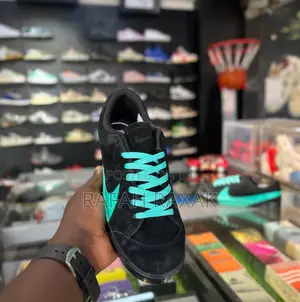 Original Nike Blazer City Low Sneakers