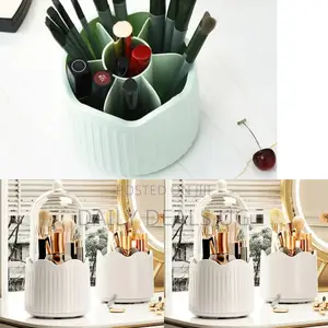 Portable Makeup Storage Rack